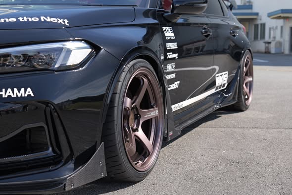 HKS Civic Type R FL5 Over Fender Moldings - Image 7